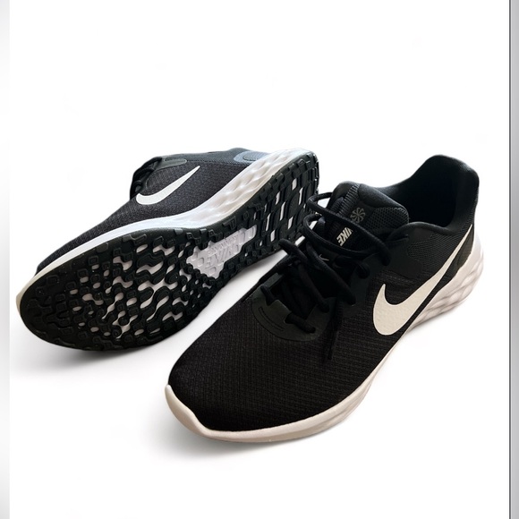 🖤🖤Nike Revolution 6 Nn Women’s Walking Running Shoes Size 12 - Picture 8 of 9